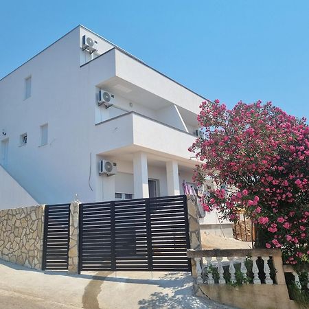 Apartmani Milic โกตอร์ ภายนอก รูปภาพ