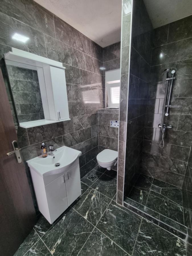 Apartmani Milic โกตอร์ ภายนอก รูปภาพ