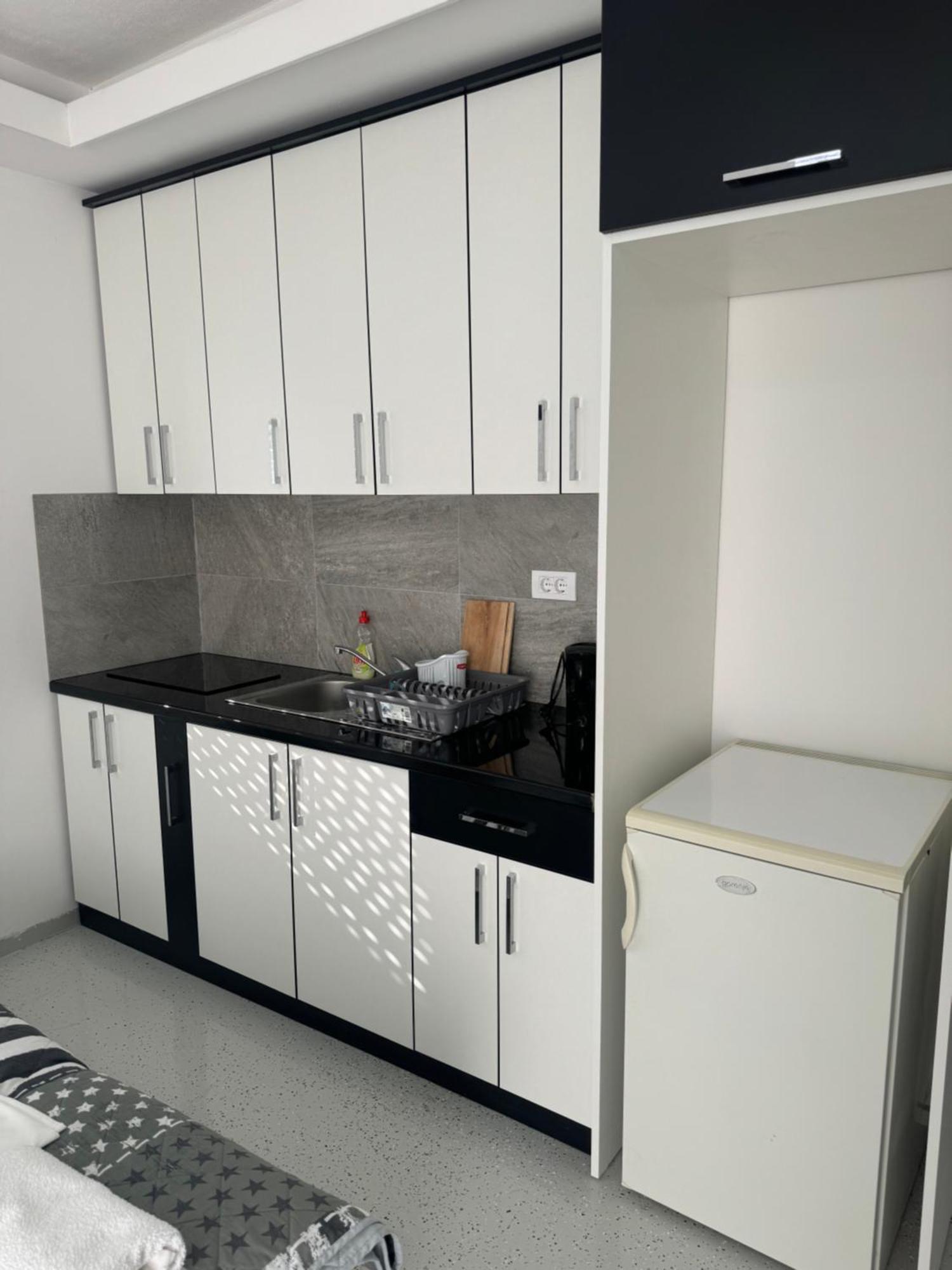 Apartmani Milic โกตอร์ ภายนอก รูปภาพ