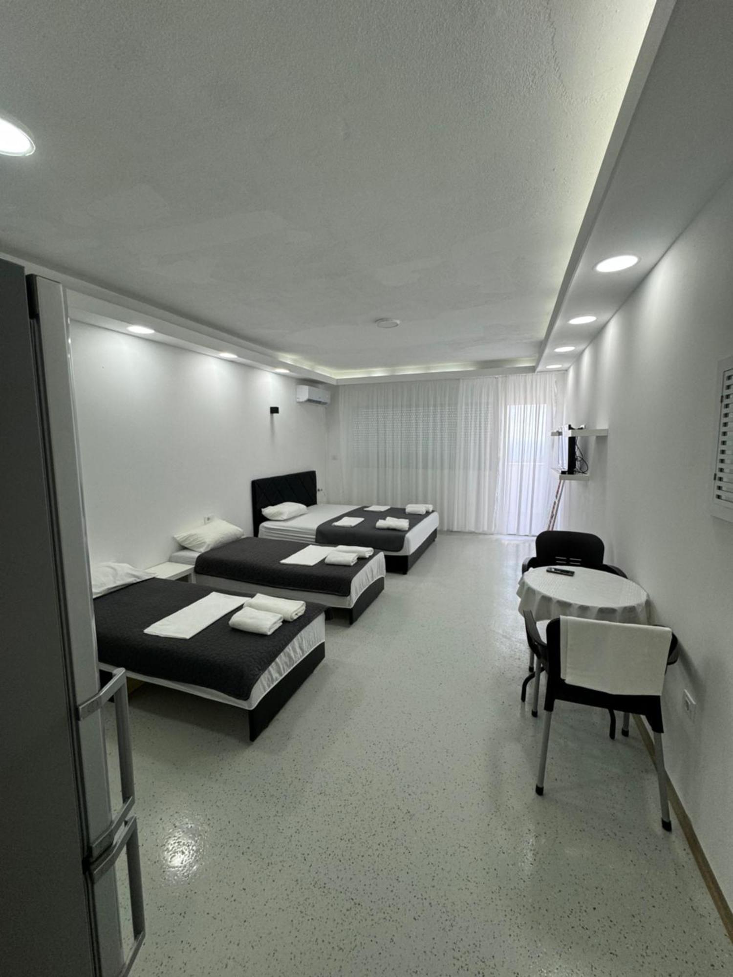 Apartmani Milic โกตอร์ ภายนอก รูปภาพ
