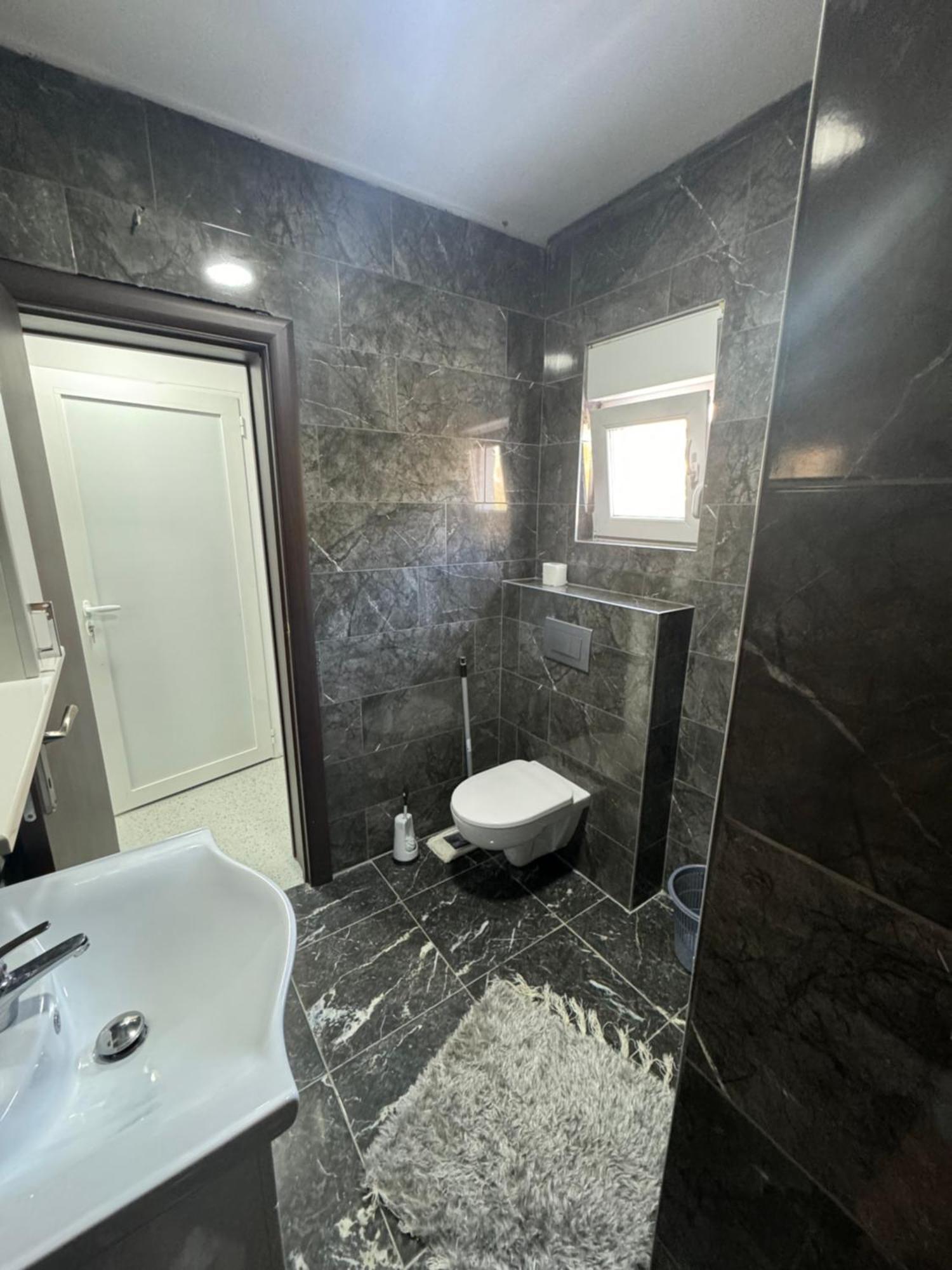 Apartmani Milic โกตอร์ ภายนอก รูปภาพ