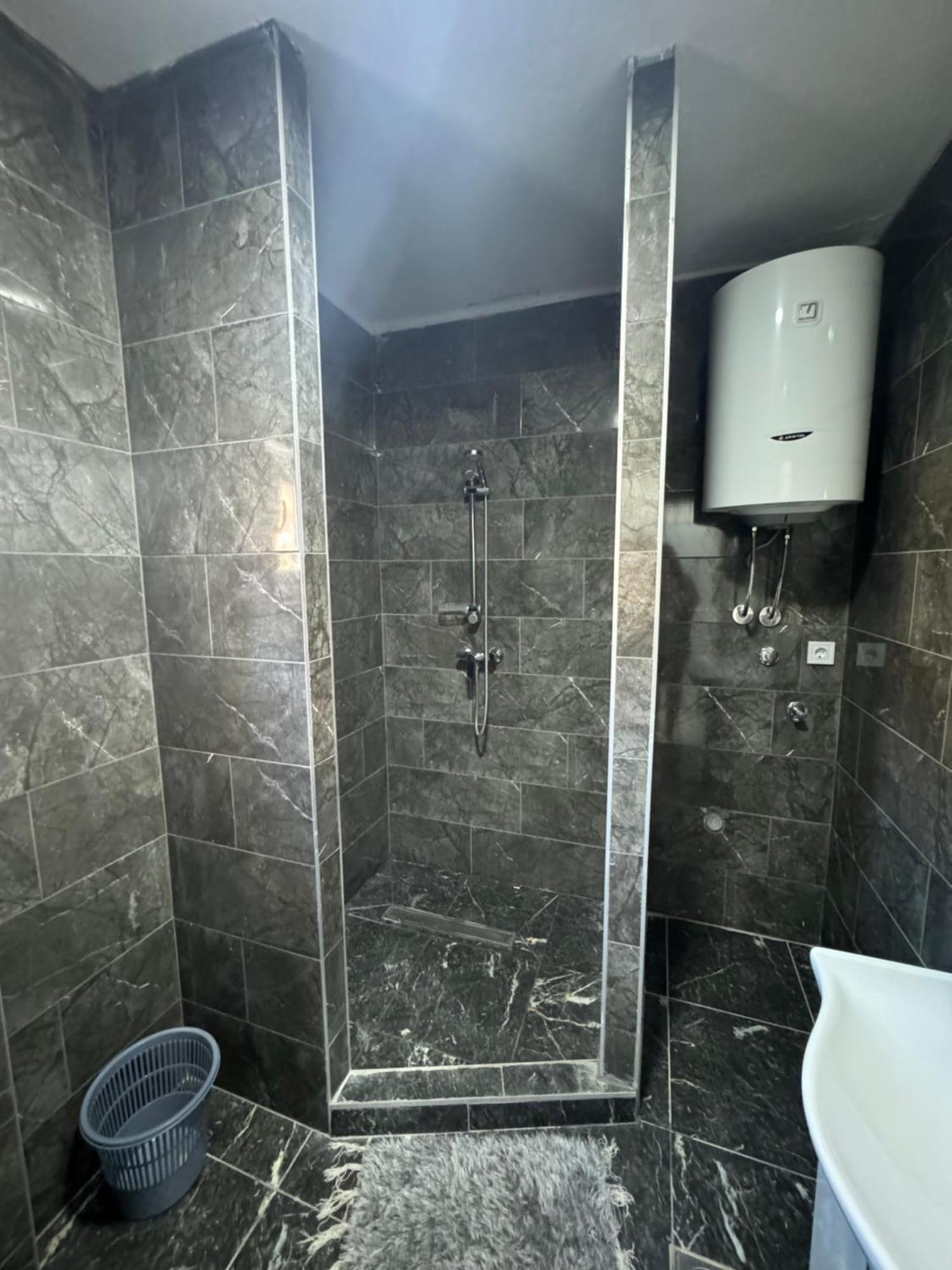 Apartmani Milic โกตอร์ ภายนอก รูปภาพ