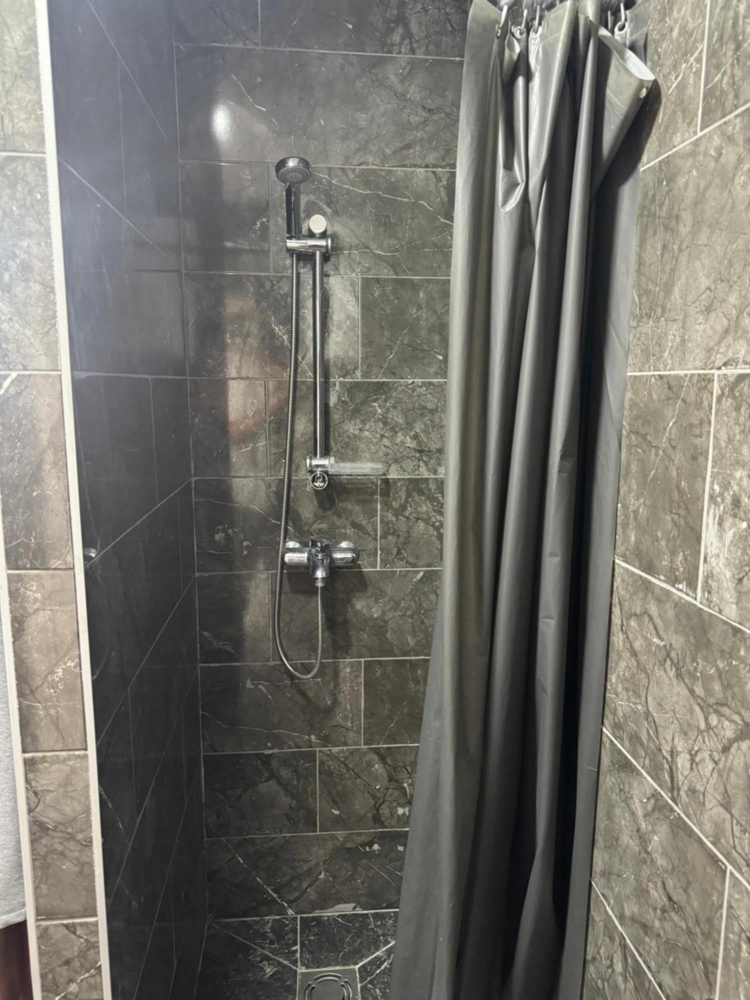Apartmani Milic โกตอร์ ภายนอก รูปภาพ